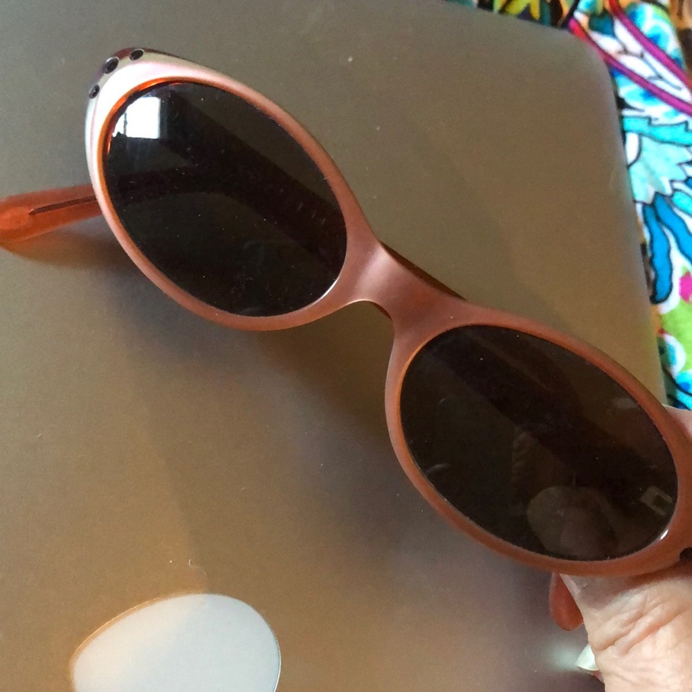 EYEVAN Toula Sunglasses/ make me an offer